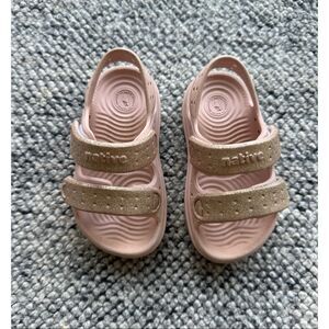 Native 6 Toddler Girl Chase Pink Bling Sandals
